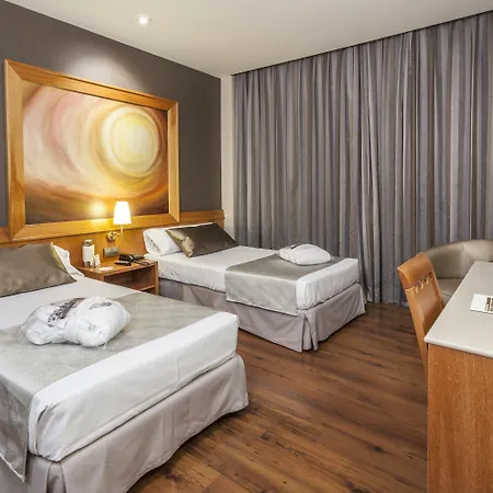 מלון Catalonia Excelsior ולנסיה