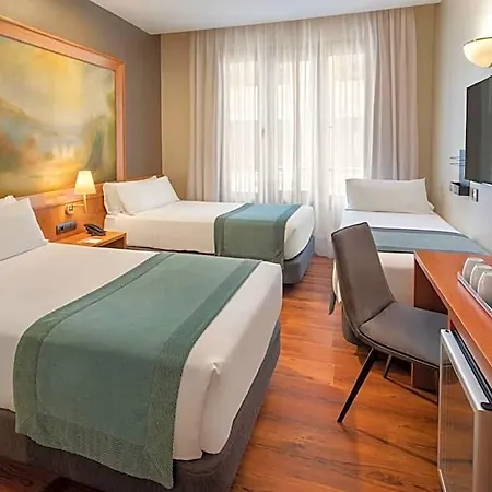 Catalonia Excelsior Hotel 4*