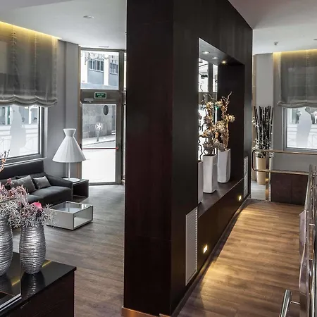 Hotel Catalonia Excelsior 4*
