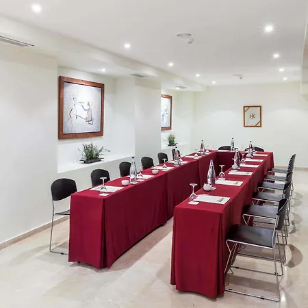 Catalonia Excelsior Hotel 4*