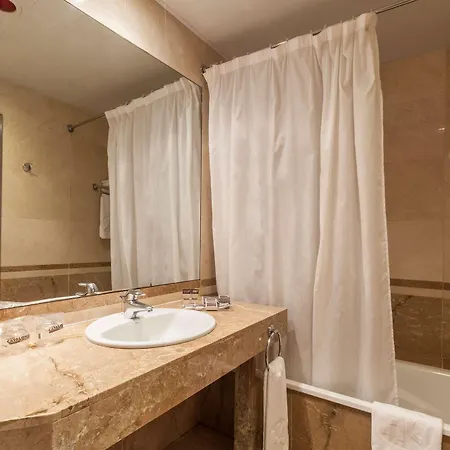 Hotel Catalonia Excelsior