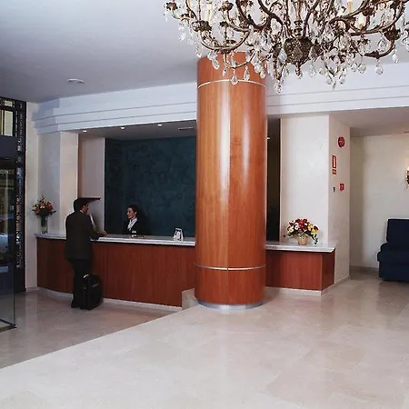 Hotel Catalonia Excelsior 4*