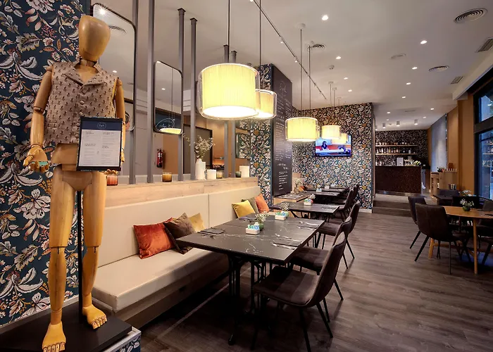 Ξενοδοχείο Catalonia Excelsior 4*